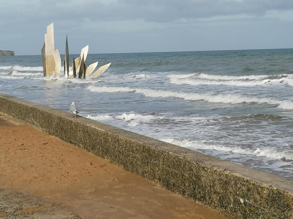 Campagne Proche Bayeux Et Plages Du Debarquement. Crouay Zewnętrze zdjęcie